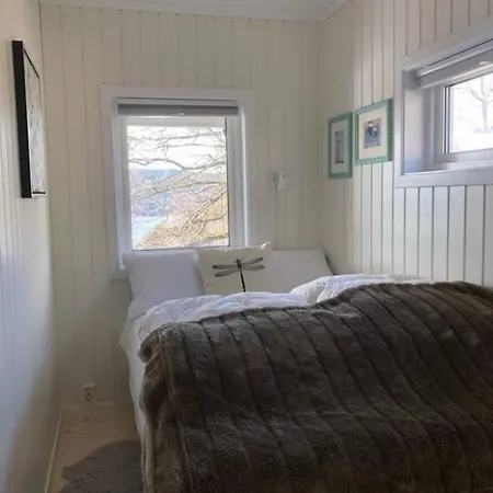 Holiday home Holmsasen With Incredibly Sunny Terrace And Boat *